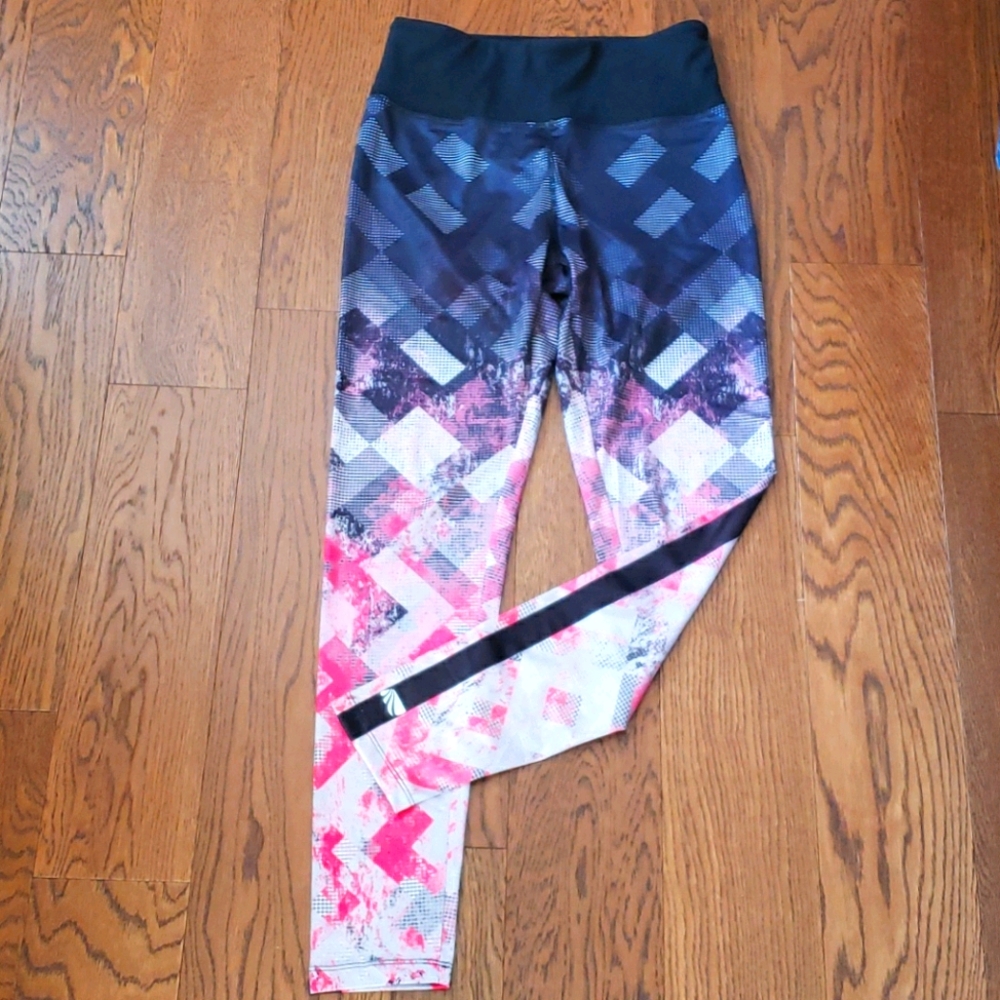 Marika spandex athletic leggings.